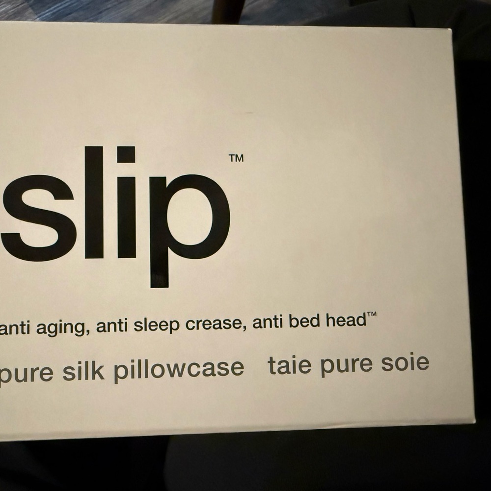 Slip Silk Pillowcase Set in White
